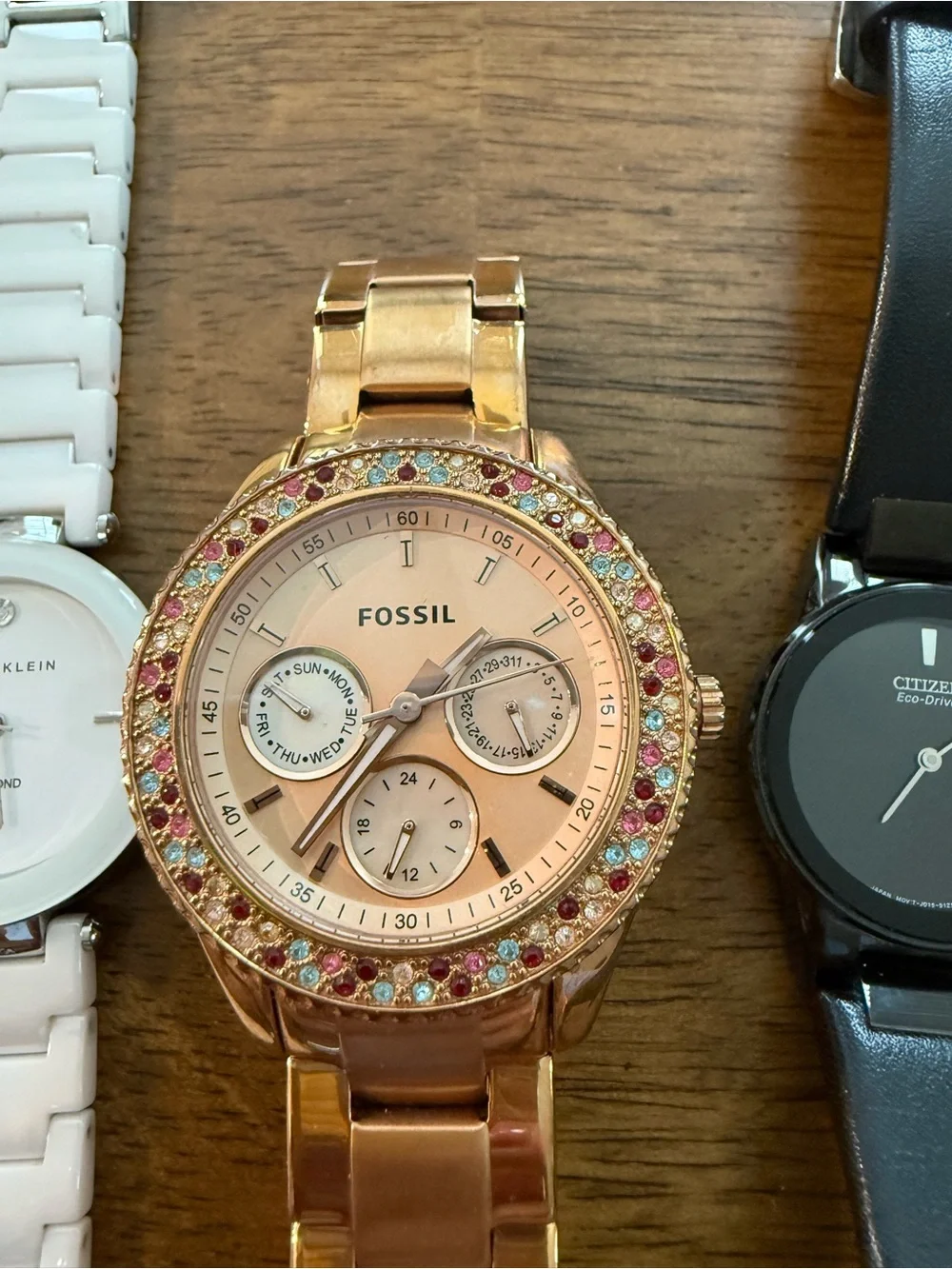 7 assorted watches - need batteries